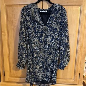 Zara Navy and Beige Paisley Dress. Size medium.